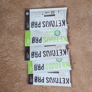 KETO//OS PRO Dark Chocolate and Key Lime Pie